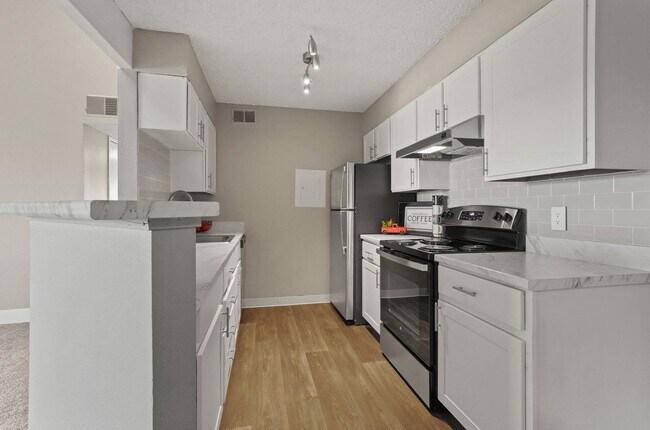 Building Photo - Velo