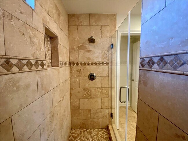 Building Photo - 2003 Patton Ln