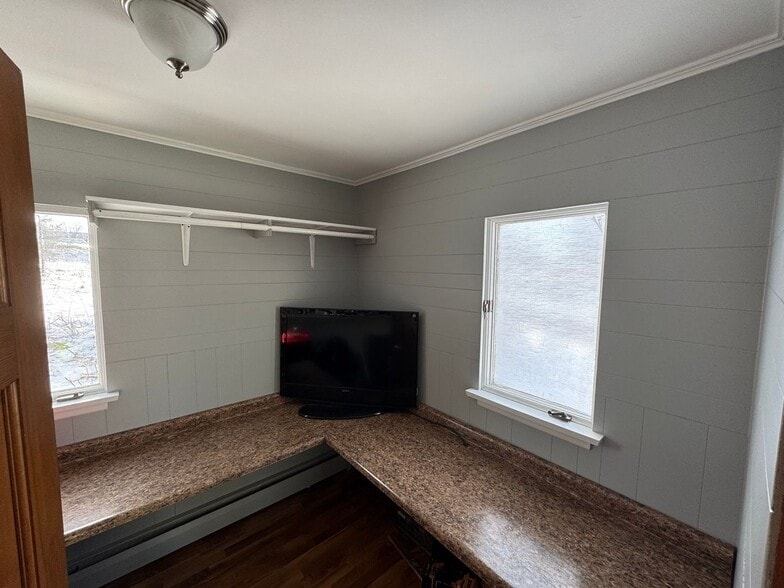 Building Photo - 3482 Sioux Dr