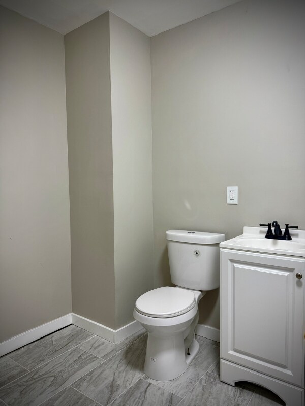 Building Photo - 5950 Cherry Hill Rd