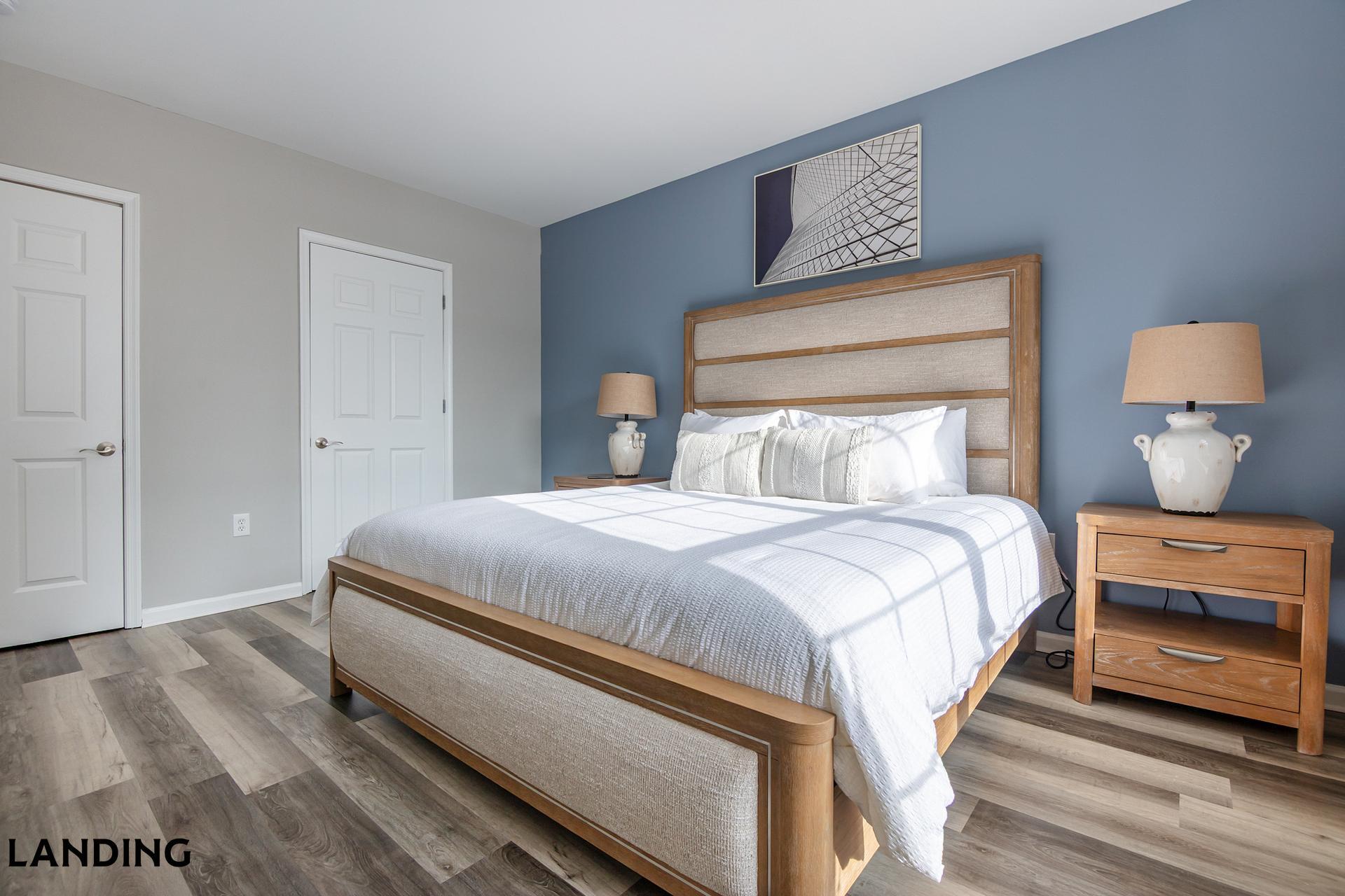 Building Photo - 100 River Park Dr