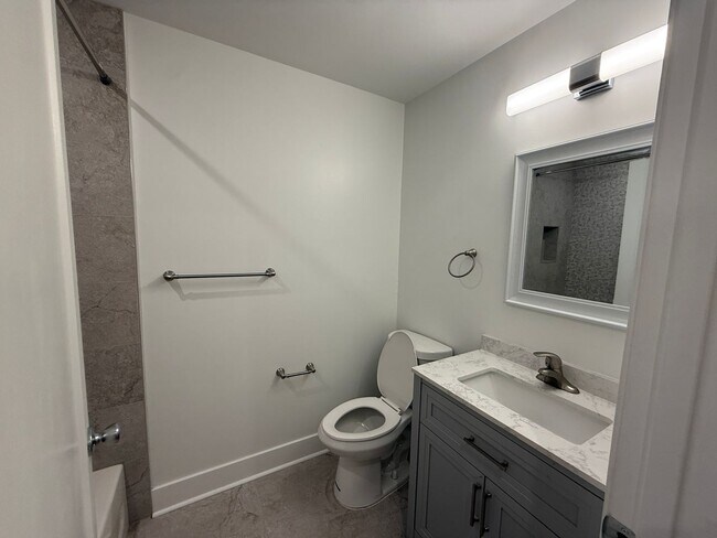 Building Photo - 1259 N 23rd St