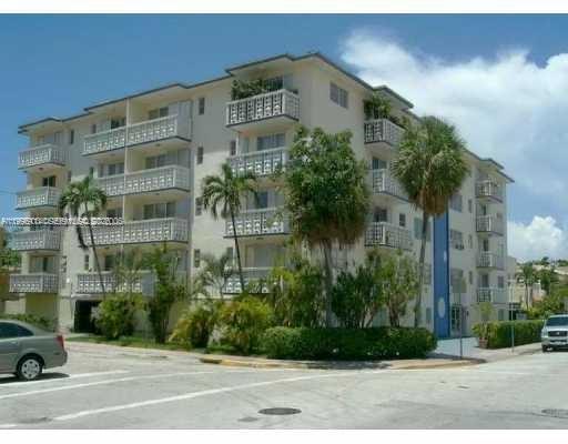 Building Photo - 1498 Jefferson Ave