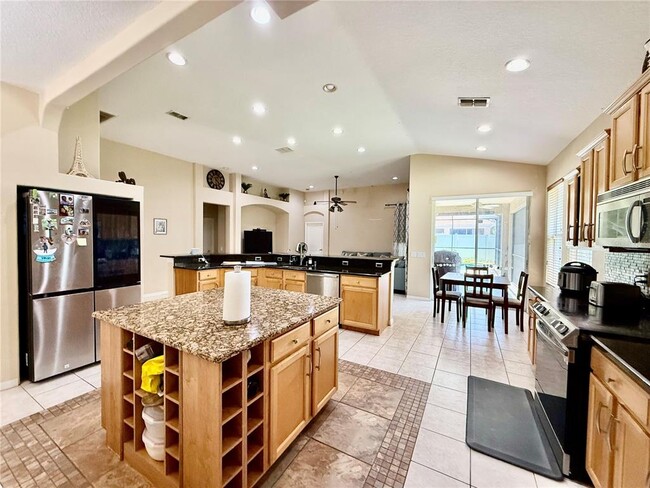 Building Photo - 11242 Blacksmith Dr