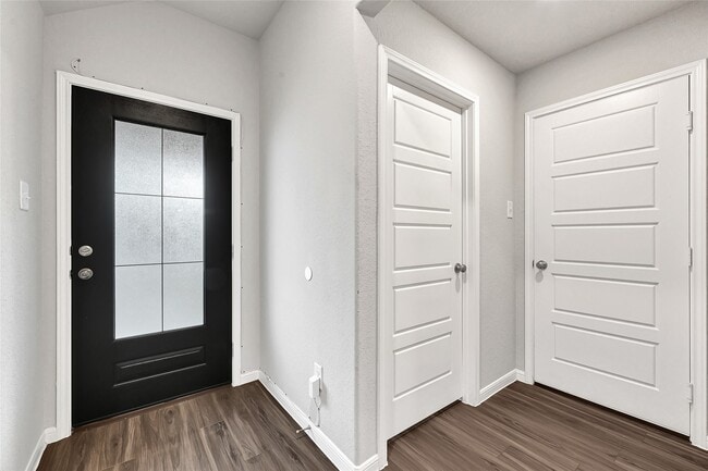 Building Photo - 15638 Buffalo Mdw Ct