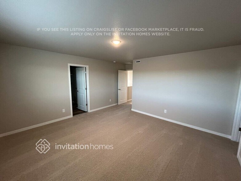 Building Photo - 7410 Green River Ave