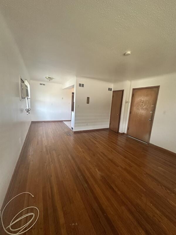 Primary Photo - 4201 Rocky River Dr