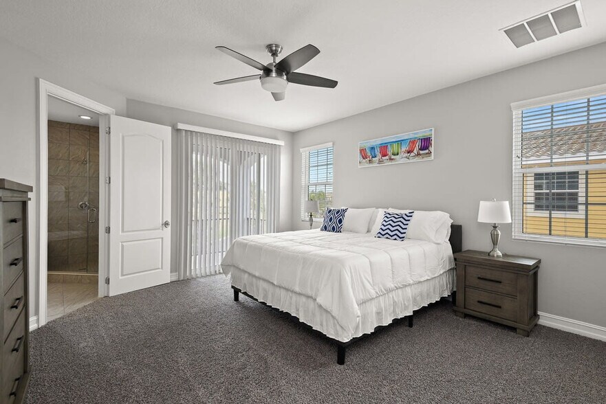 Building Photo - 132 Mediterranean Way