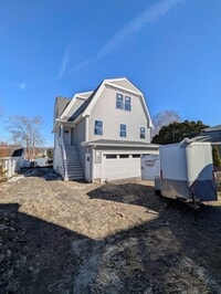 Building Photo - 132 Narrows Rd