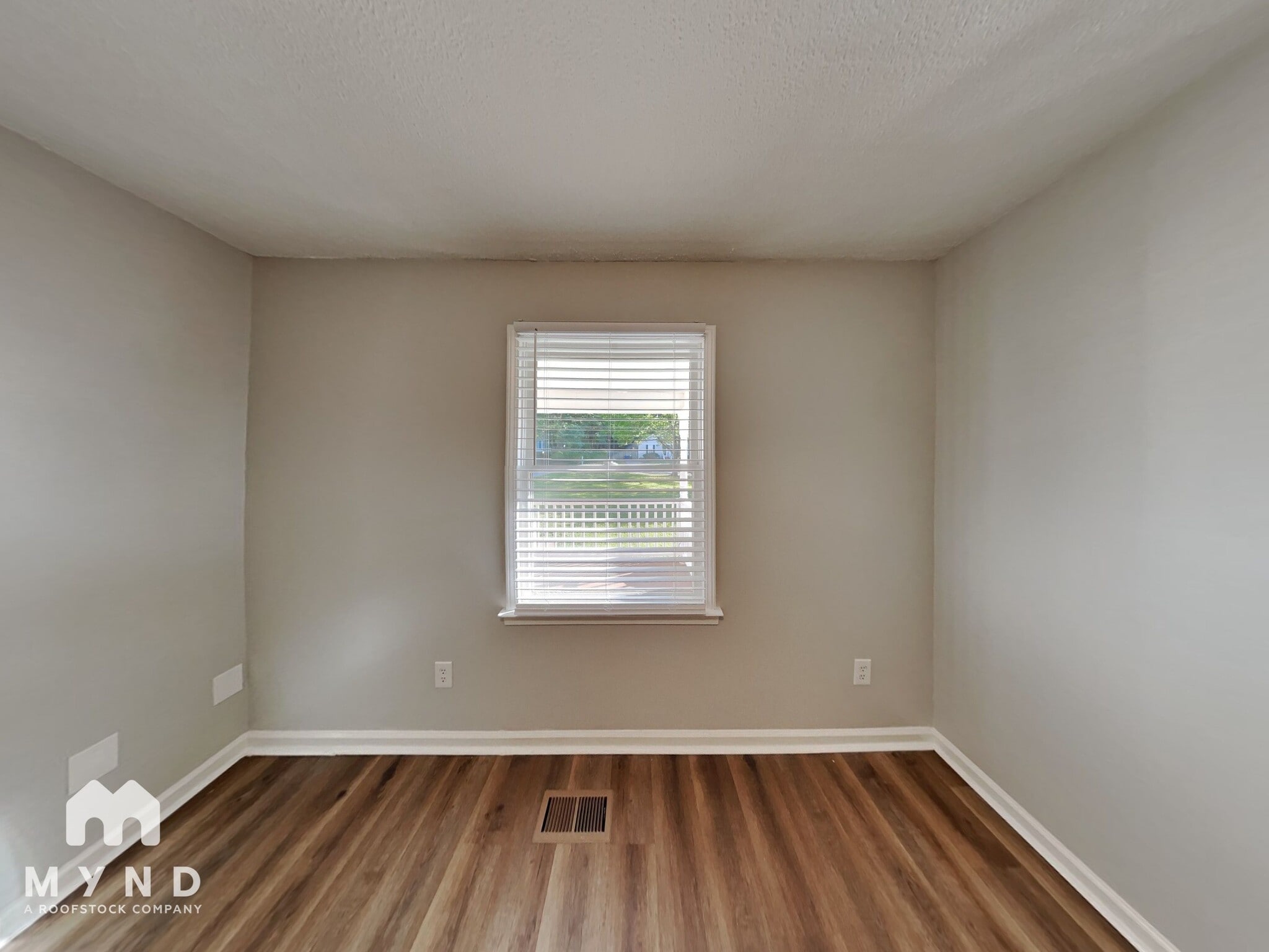 Building Photo - 2716 Goshawk Ln