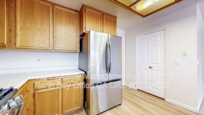 Building Photo - 2003 Jackrabbit Ct