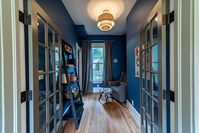 Building Photo - 615 Cottage Grove Ave