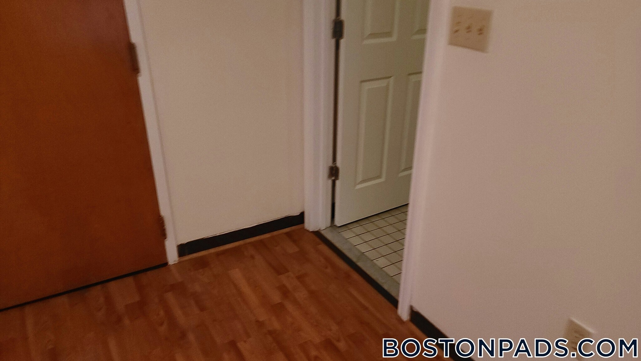 Building Photo - 81 Essex St