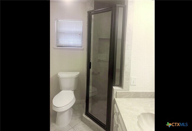Building Photo - 788 Mary Preiss Dr