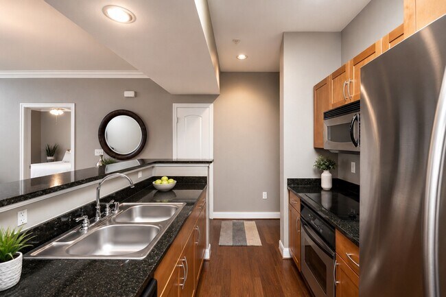 Building Photo - 2299 Lone Star Dr