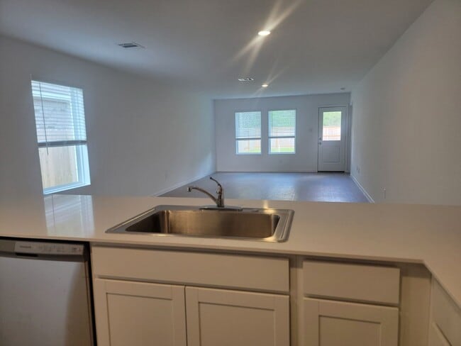 Building Photo - 31444 Casacalenda Ln