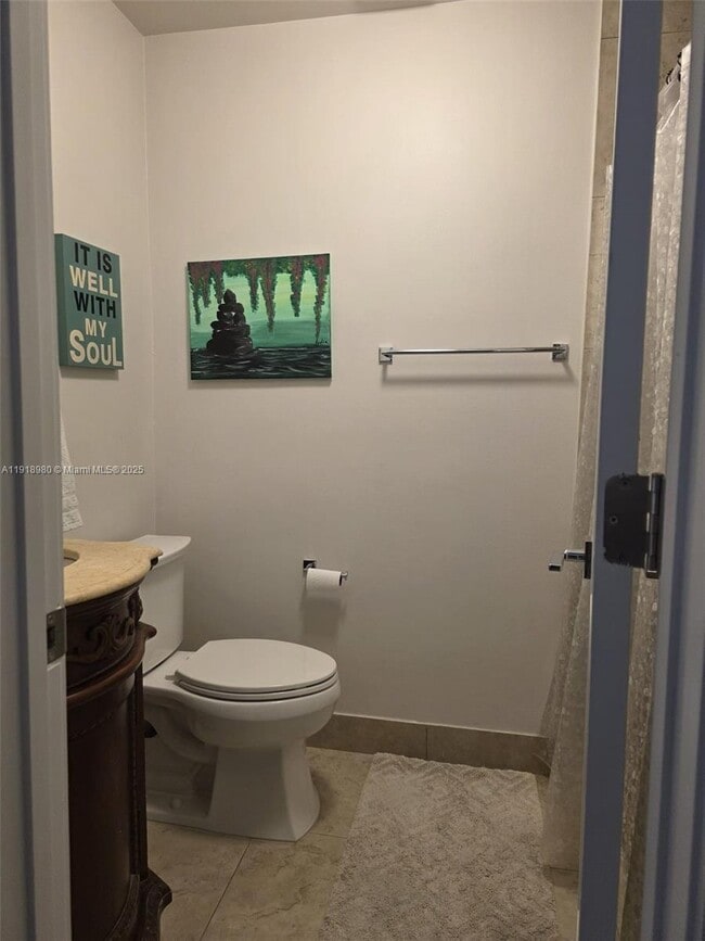 Building Photo - 15529 Miami Lakeway N