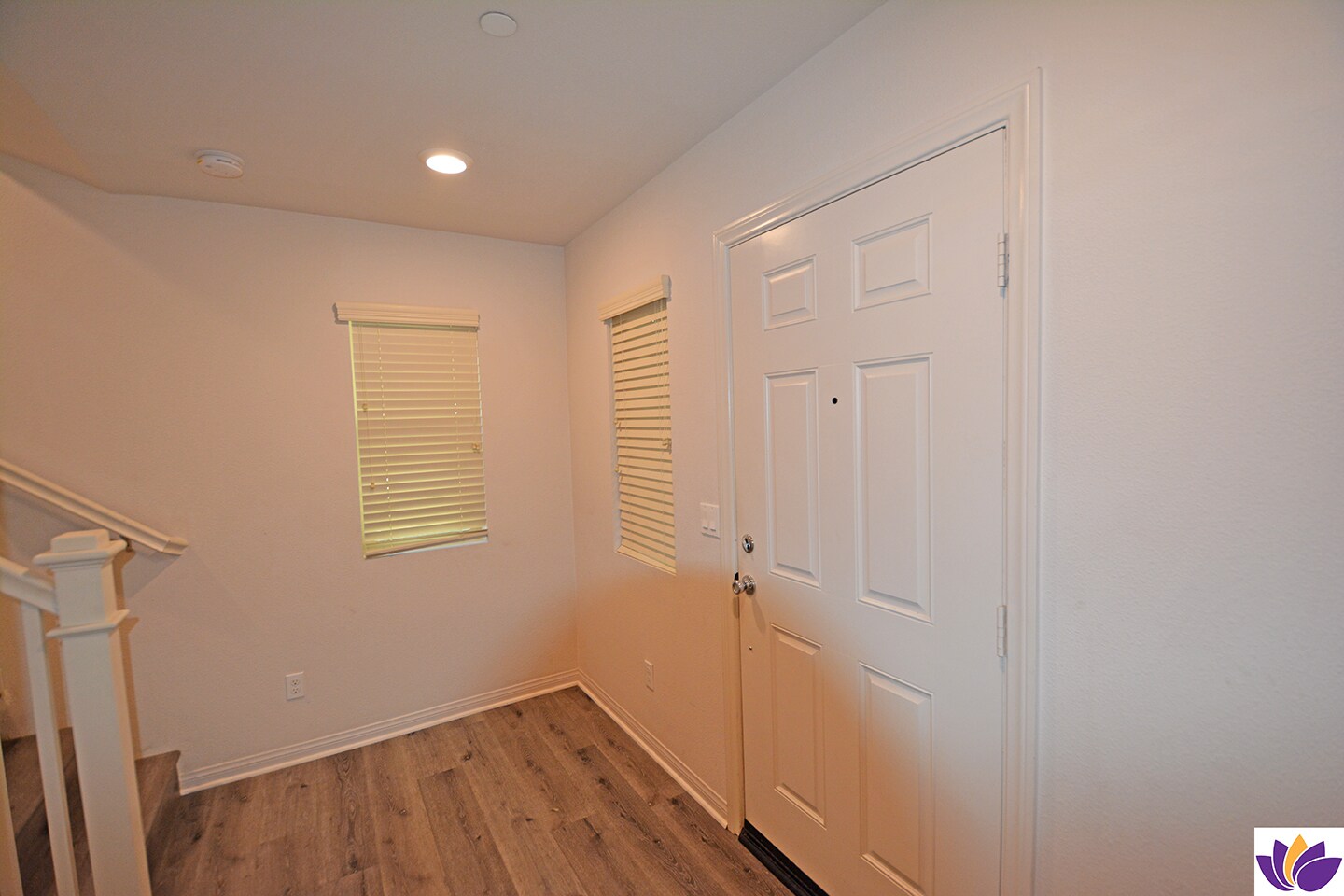 Building Photo - 14107 W Birch Ln