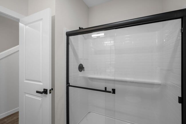 Building Photo - New Construction Luxury Townhome - Bright & Sunny End Unit