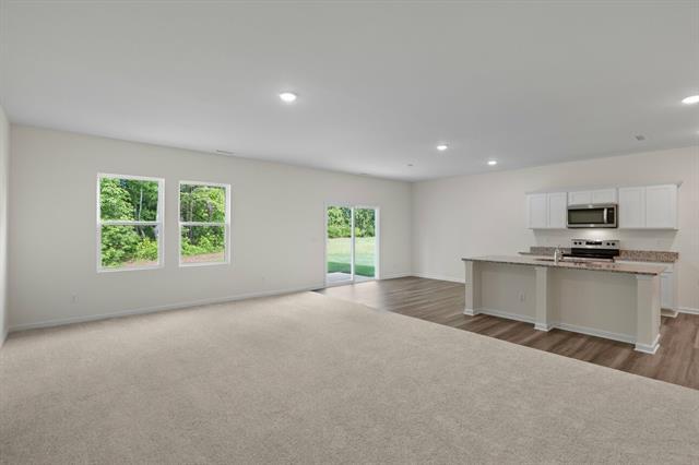 Building Photo - 4425 Marigold Dr