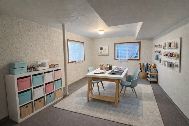 Building Photo - Gorgeous Ranch Home Available Immediately!