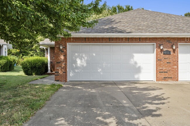 Building Photo - 113 Bailey Cir
