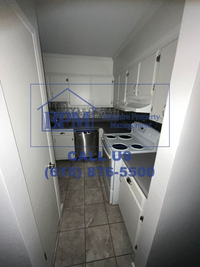 Building Photo - NEW PRICE DROP!!!