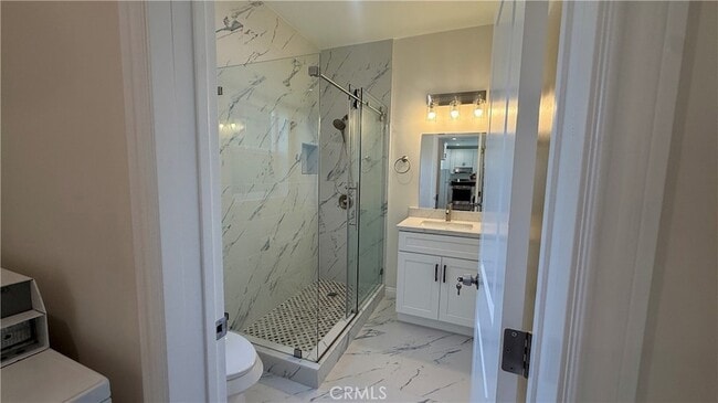 Building Photo - 3657 Mountain View Ave