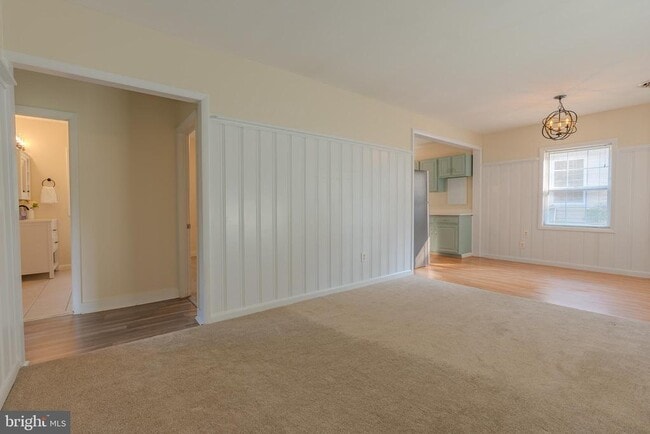 Building Photo - 1412 Peace Dr