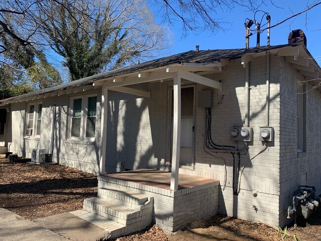 Primary Photo - 506-506 Kingston Ave NE