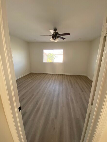 Building Photo - 2862 SW 145th Ave