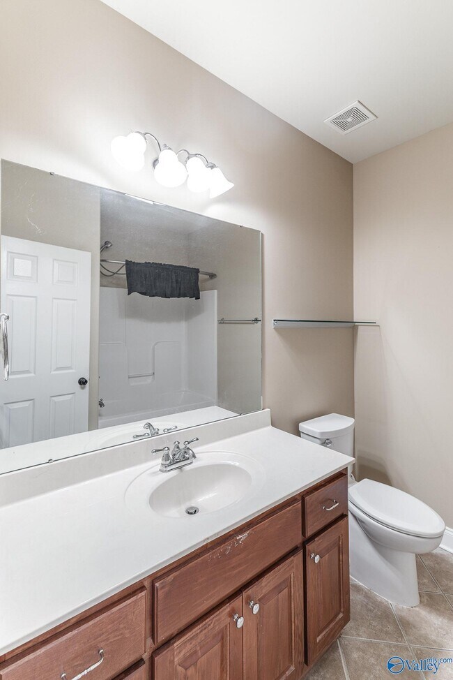 Building Photo - 105 Blanca Dr