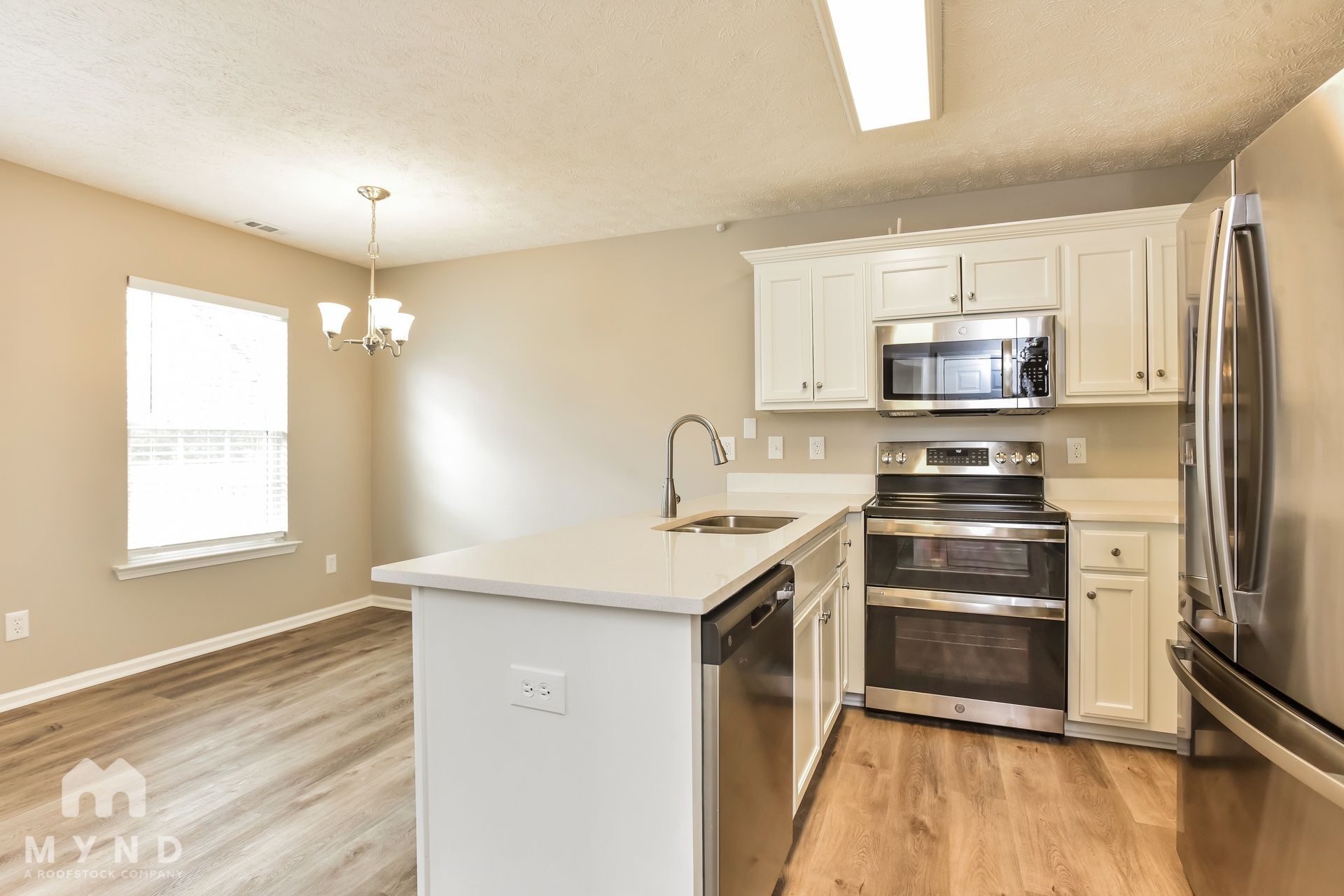 Building Photo - 721 Wildwood Dr