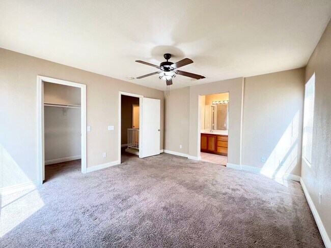 Building Photo - 9617 Marigny Ct