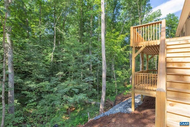 Building Photo - 312 Jonquil Rd