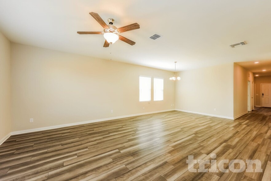 Building Photo - 7447 Boa Holw