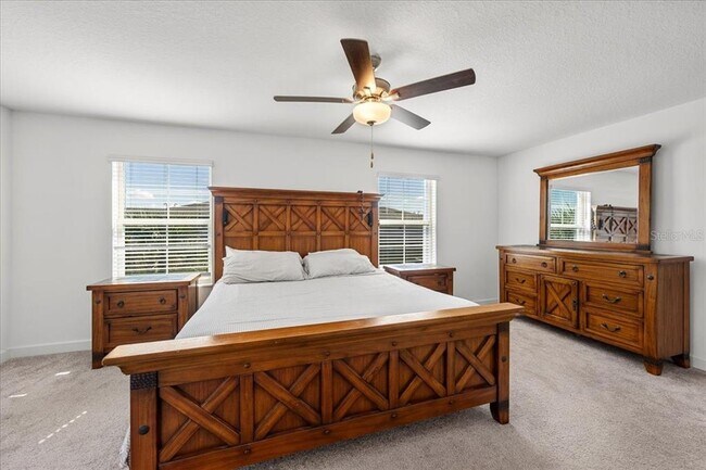 Building Photo - 8166 Crescent Oaks Dr