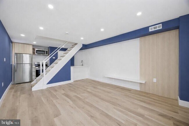 Building Photo - 4522 Baker St