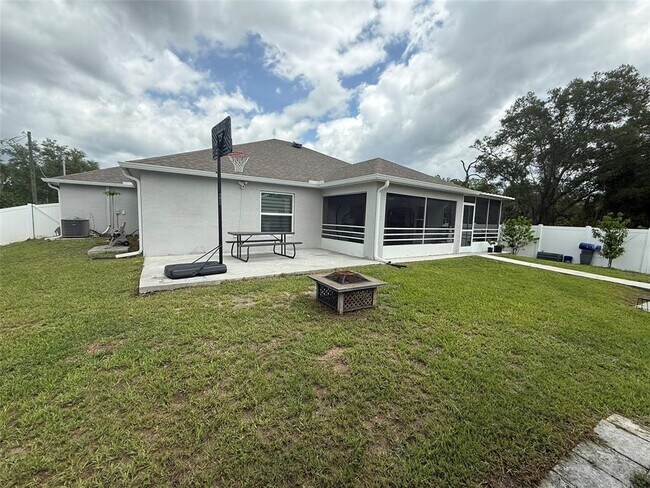 Building Photo - 4082 Kenvil Dr