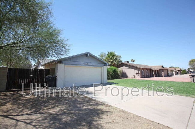 Building Photo - 5339 W Sunnyside Dr