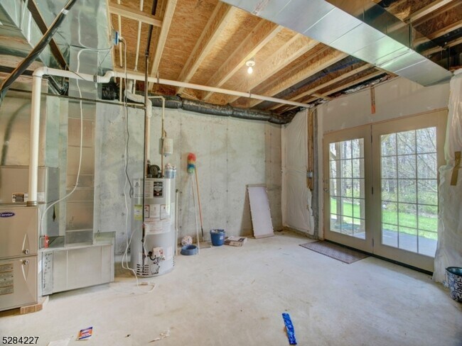 Building Photo - 44 Lamerson Cir