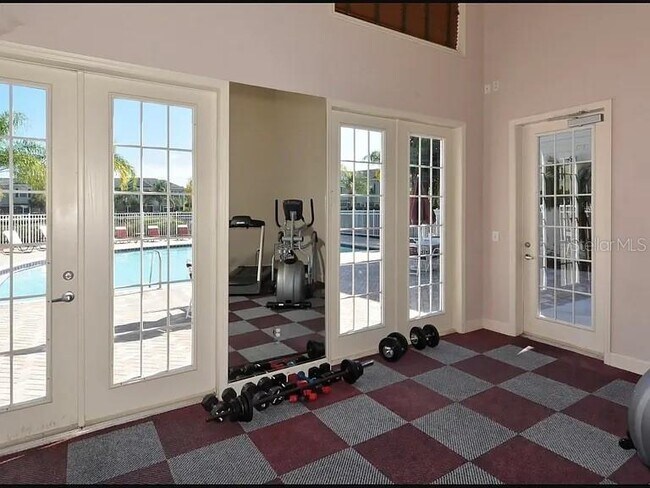 Building Photo - 7755 Plantation Cir