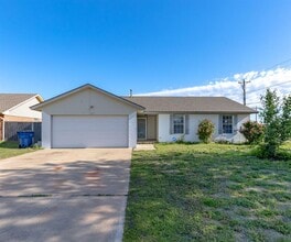Building Photo - 907 W Tesio Way