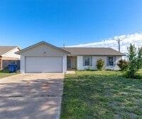 Building Photo - 907 W Tesio Way
