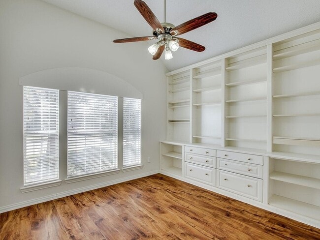 Building Photo - 9312 Ponderosa Trail