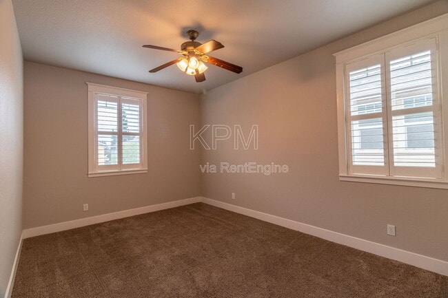 Building Photo - 2550 Plymouth Oaks Ct