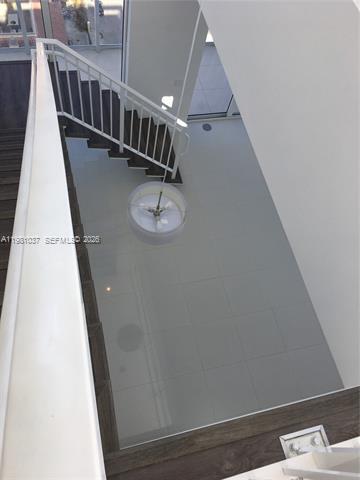 Building Photo - 601 NE 27th St