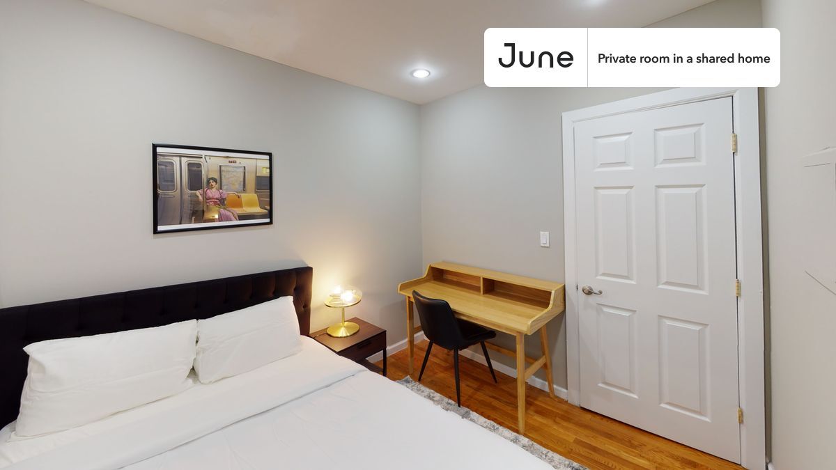 Building Photo - Room in Shared 3 bed/1 bath home in East Village