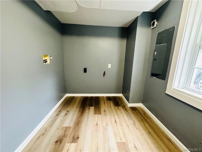 Building Photo - 56 Glenwood Ave