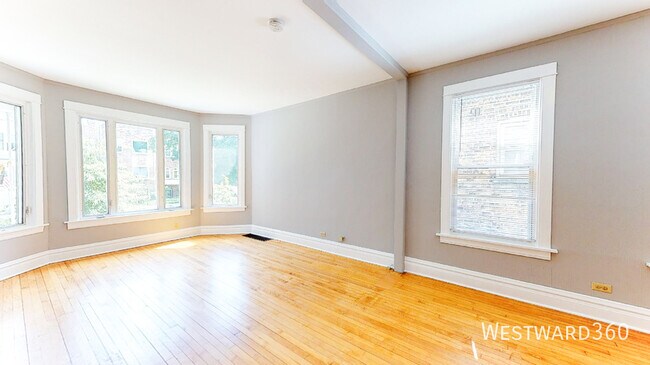 Building Photo - 3804 N Drake Ave